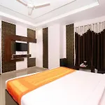 Hotel Bliss